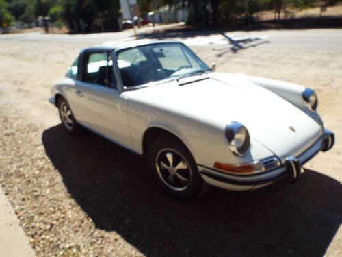 1970 porsche 911T targa original panels ,rust free california car, blue plates, image 4
