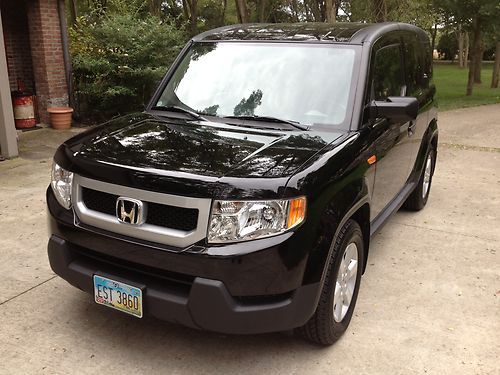 4wd with factory navigation/xm radio
