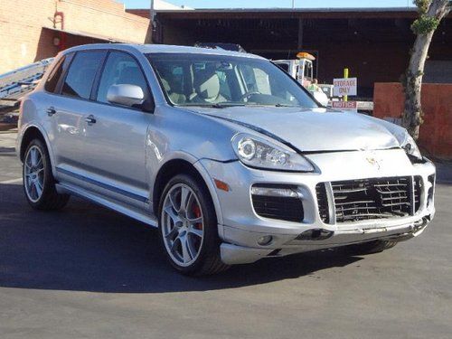 2009 posche cayenne gts damaged salvage runs! low miles awd loaded wont last!!