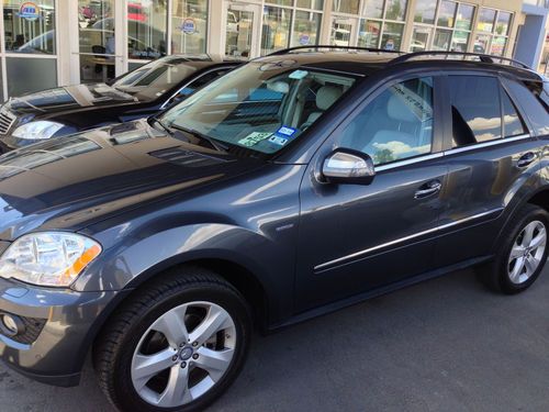 2010 mercedes-benz ml350 bluetec diesel 4matic suv awd 4-door 3.5l fully loaded