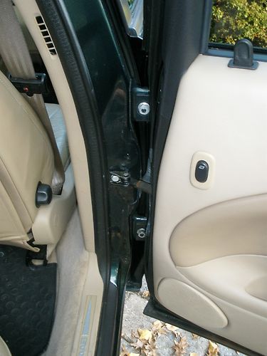 2000 SAAB 9-5 SE WAGON SCARAB GREEN DEALER MAINTAINED EXCELLENT CONDITION, US $3,150.00, image 19