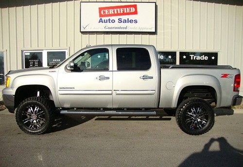 2011 gmc sierra 1500 slt crew cab z-71 7.5" lift &amp; 35" tires