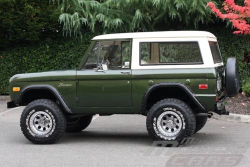 1976 Ford Bronco - Dark Moss Green - New Wheels & Tires - Nice 302 Automatic!, image 32