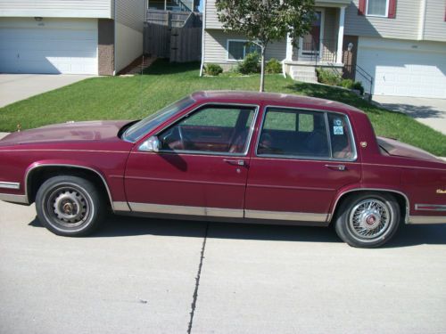 1986 cadillac deville touring sedan 4-door 4.1l