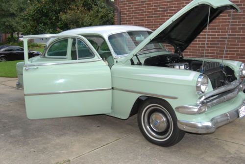 1954 Chevolet 210 DelRay, full frame-off restomod, 350/350, disc brakes, NICE, image 6