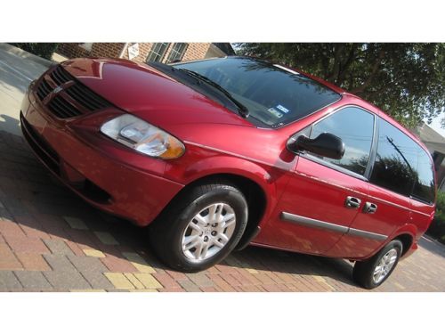 2007 dodge caravan 96,144 miles 4-cylinder third row seat 4 new tires texas van!