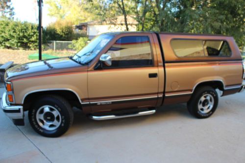 Awesome condition on this two owner truck that rides and drives like new