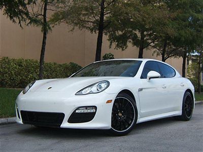 2011 porsche panamera v6, 24947 mls.