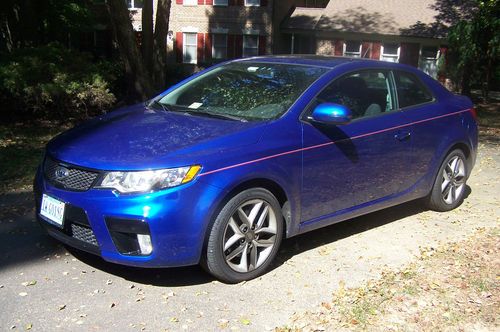 2012 kia forte sx koup, 17k miles, loaded w/ sunroof, corsa blue