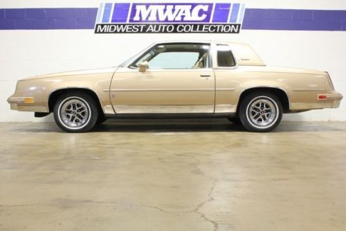 Supreme~brougham~40k original miles~new white wall tires~excellent condition~wow