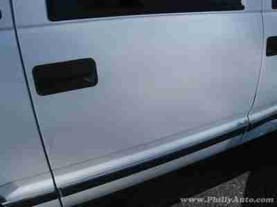 NO RESERVE! 1-OWNER! CLEAN CARFAX! TOW PACKAGE! 3RD ROW SEATS! 4WD CHEVY BURBAN, image 20