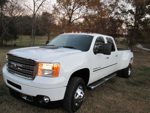 2011 gmc sierra 3500 hd denali crew cab pickup 4-door duramax