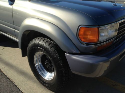 1995 toyota land cruiser base sport utility 4-door 4.5l