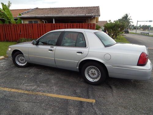 SUPER RARE PRE-MARAUDER 2002 MERCURY GRAND MARQUIS LSE RARE LSE MODEL, image 11