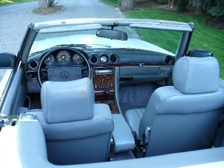 1988 Mercedes Benz 560SL Roadster, image 2