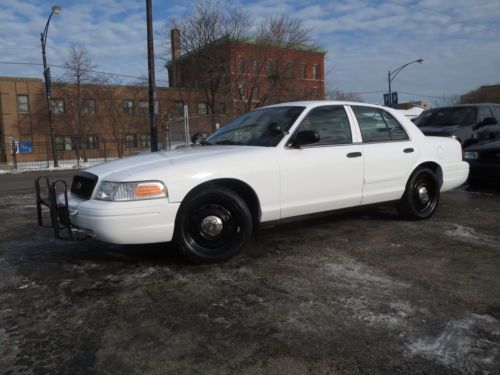 White p71 x police 50k miles push bar pw pl cruise nice ca car
