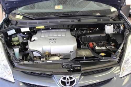 XLE 3.5L CD Front Wheel Drive Tires - Front All-Season Tires - Rear All-Season, US $11,980.00, image 33