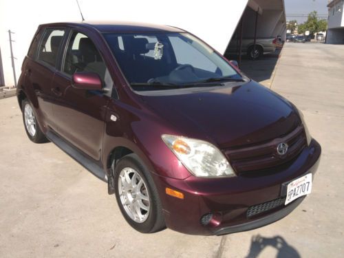 2004 scion xa base hatchback 5-door 1.5l