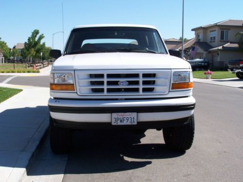 1995 ford bronco xlt sport utility 2-door 5.8l