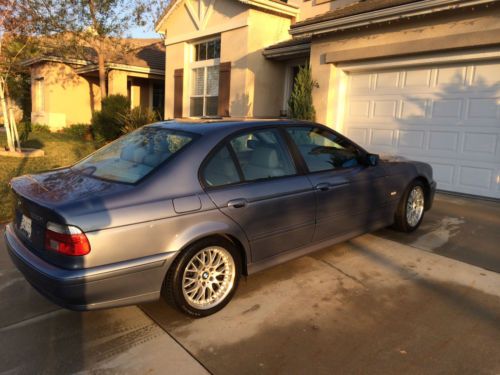 2003 bmw 530i base sedan 4-door 3.0l