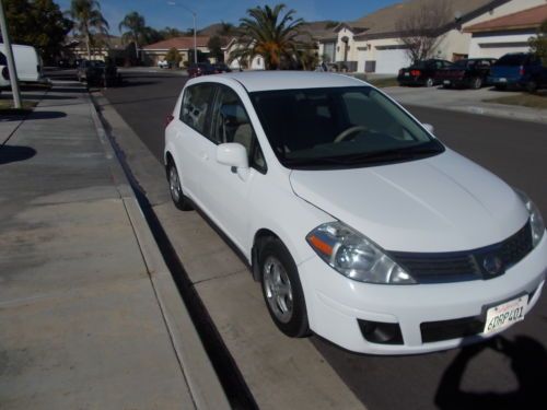 White 2009 Nissan Versa, US $7,000.00, image 3