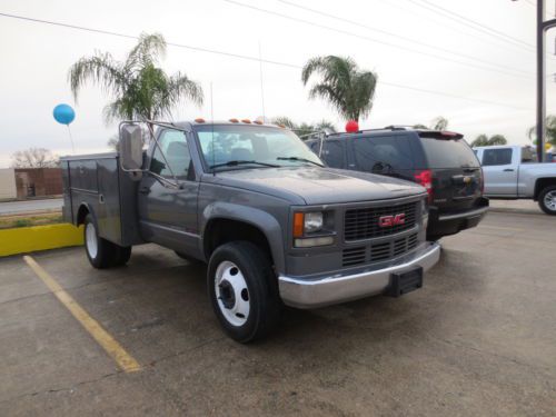 No reserve - 3500hd 1-ton dual rear wheel diesel utility bed, good work truck