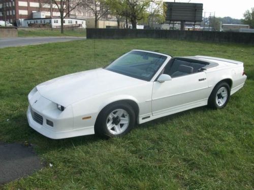 1989 Chevrolet Camaro RS Convertible 2-Door 5.0L, image 2