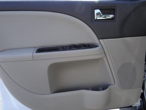 SEL CD 3.5L DOHC SMPI 24-VALVE V6 DURATEC ENGINE (STD) ABS Fog Lamps, image 10