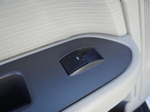 SEL CD 3.5L DOHC SMPI 24-VALVE V6 DURATEC ENGINE (STD) ABS Fog Lamps, image 17