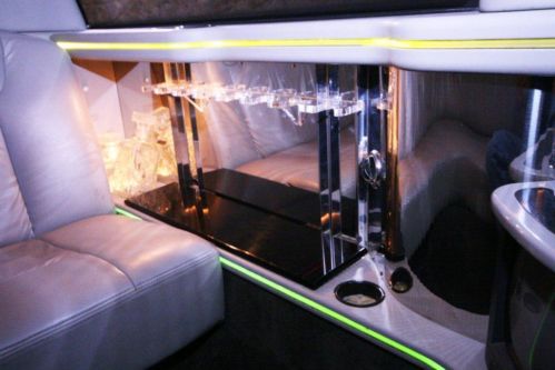 1999 Federal Coach 120" Limousine Town Car Very Clean, CHEAP Great Prom Limo, image 15