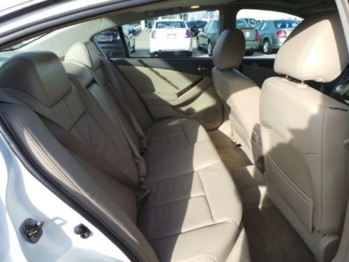 2.5 SL 2.5L CD Front Wheel Drive Power Steering 4-Wheel Disc Brakes Sun/Moonroof, image 23