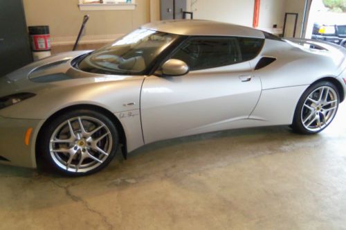 2010 lotus evora 2+2 coupe 2-door 3.5l