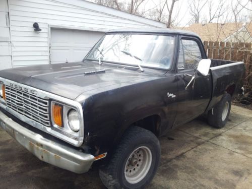 **1978 dodge power wagon 4x4 short bed**