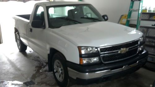 2007 chevrolet silverado 1500 classic ls standard cab pickup 2-door 4.3l