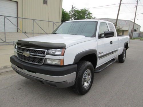 2005 chevy silverado 2500 hd duramax diesel 6.6l  ext cab 2wd