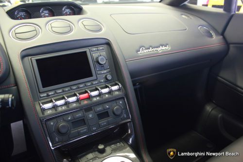 LP 550-2 Coupe, Grigio Telesto/Nero Perseus, Full Black Leather, 3K miles, image 17