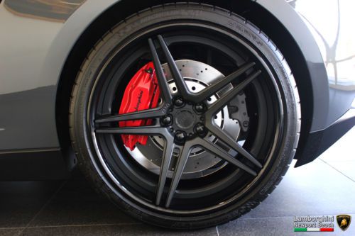 LP 550-2 Coupe, Grigio Telesto/Nero Perseus, Full Black Leather, 3K miles, image 30