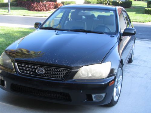 Lexus is 300 / 2004 / 113,500 miles / good condition