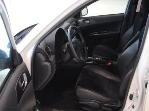 WRX STi Manual 2.5L 4X4 Power Steering Power Brakes Power Door Locks Tachometer, image 7