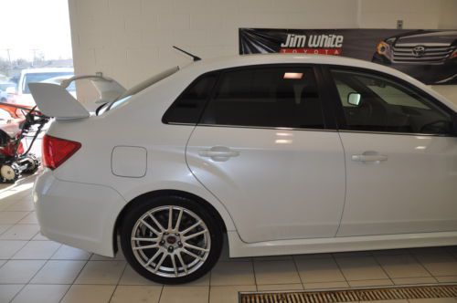WRX STi Manual 2.5L 4X4 Power Steering Power Brakes Power Door Locks Tachometer, image 24