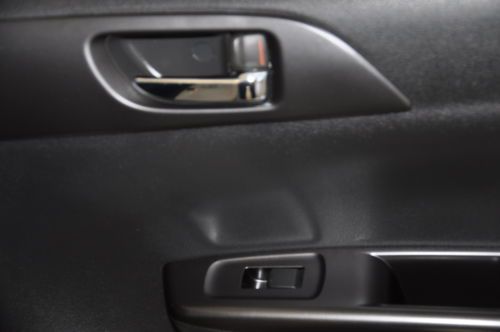 WRX STi Manual 2.5L 4X4 Power Steering Power Brakes Power Door Locks Tachometer, image 35