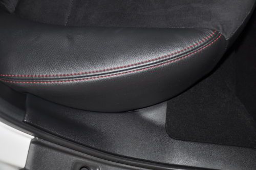 WRX STi Manual 2.5L 4X4 Power Steering Power Brakes Power Door Locks Tachometer, image 36