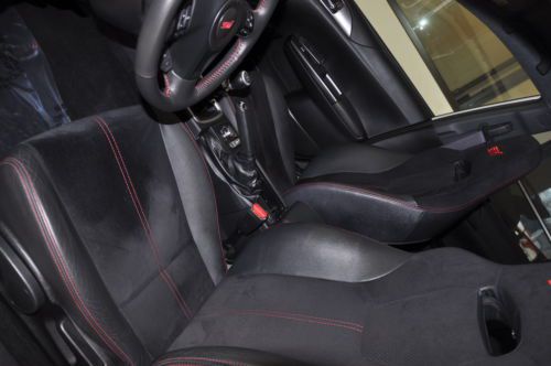 WRX STi Manual 2.5L 4X4 Power Steering Power Brakes Power Door Locks Tachometer, image 80