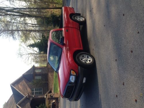 2002 toyota tacoma dlx standard cab pickup 2-door 2.4l