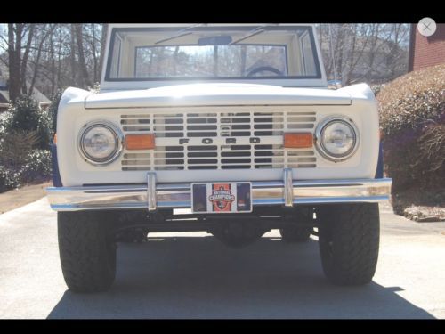 Ford Bronco Half Cab with manual 3 speed rebuilt 302 Jasper engine 4 x 4, image 4