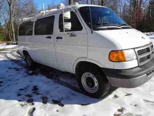 3/4 ton, low miles, no rust, no reserve, nice nice nice, image 2