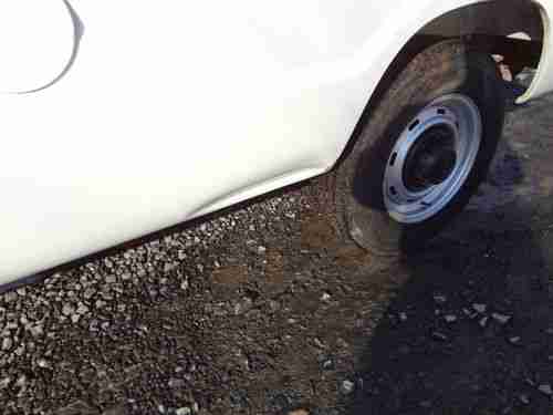 3/4 ton, low miles, no rust, no reserve, nice nice nice, image 5