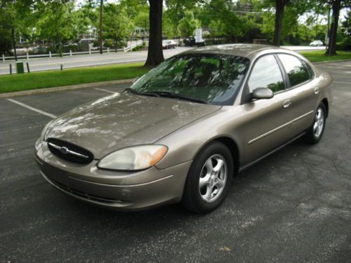 2002 ford taurus se,cd,loaded,great car,low miles,no reserve!!!