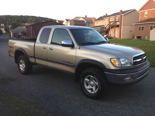 2002 toyota tundra sr5 extended cab 4x4 pickup - no reserve!