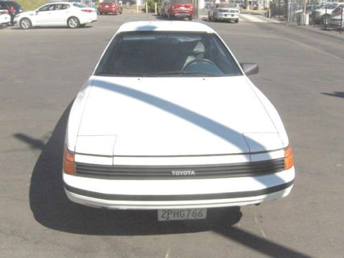 1989 toyota celica st coupe 2-door 2.0l